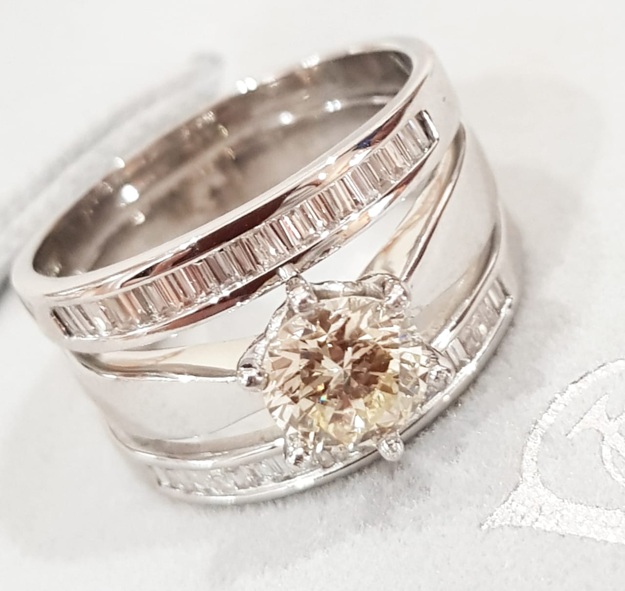 PHOTO-2022-09-12-11-03-17